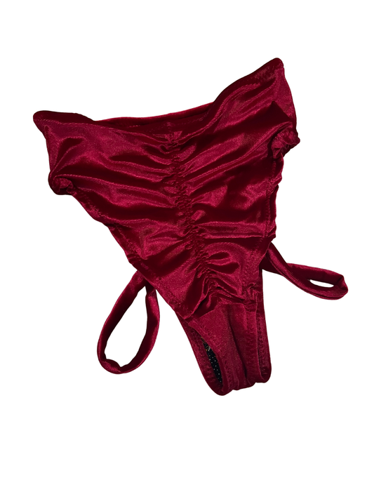 Highwaist Highleg Hipstraps Red Velvet